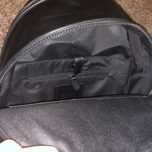 DESIGNER BACKPACK!! - Picture 3 of 8